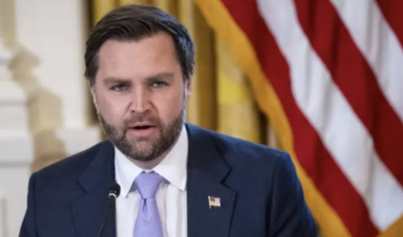 فانس