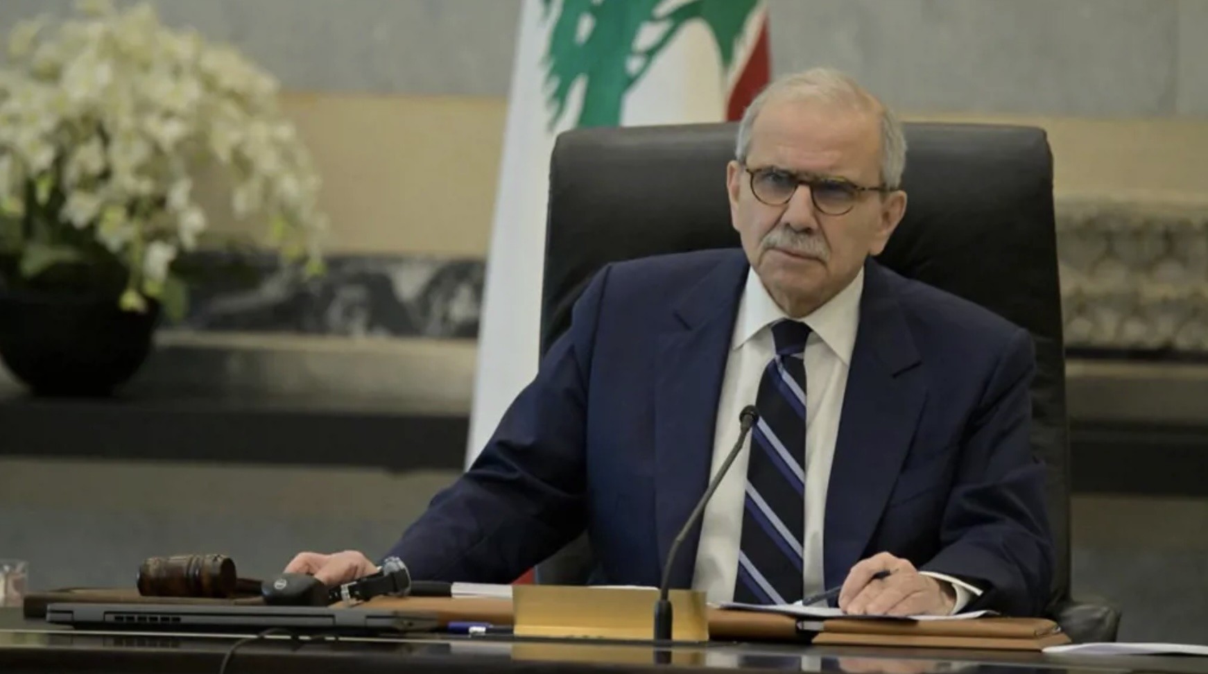 سلام : التهديد بالعنف ليس سياسة