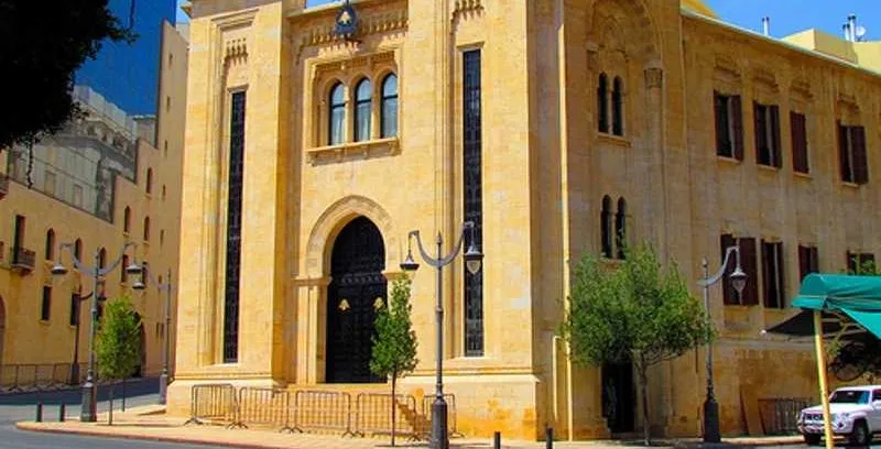 الخميس موعد انتخاب الرئيس؟!