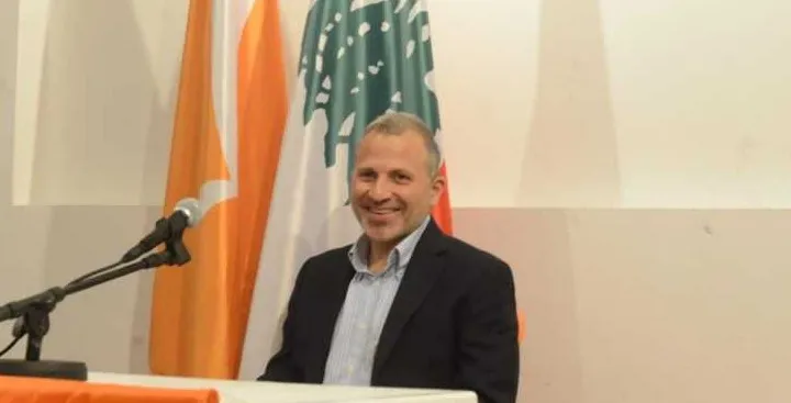 باسيل يرفض الذوبان