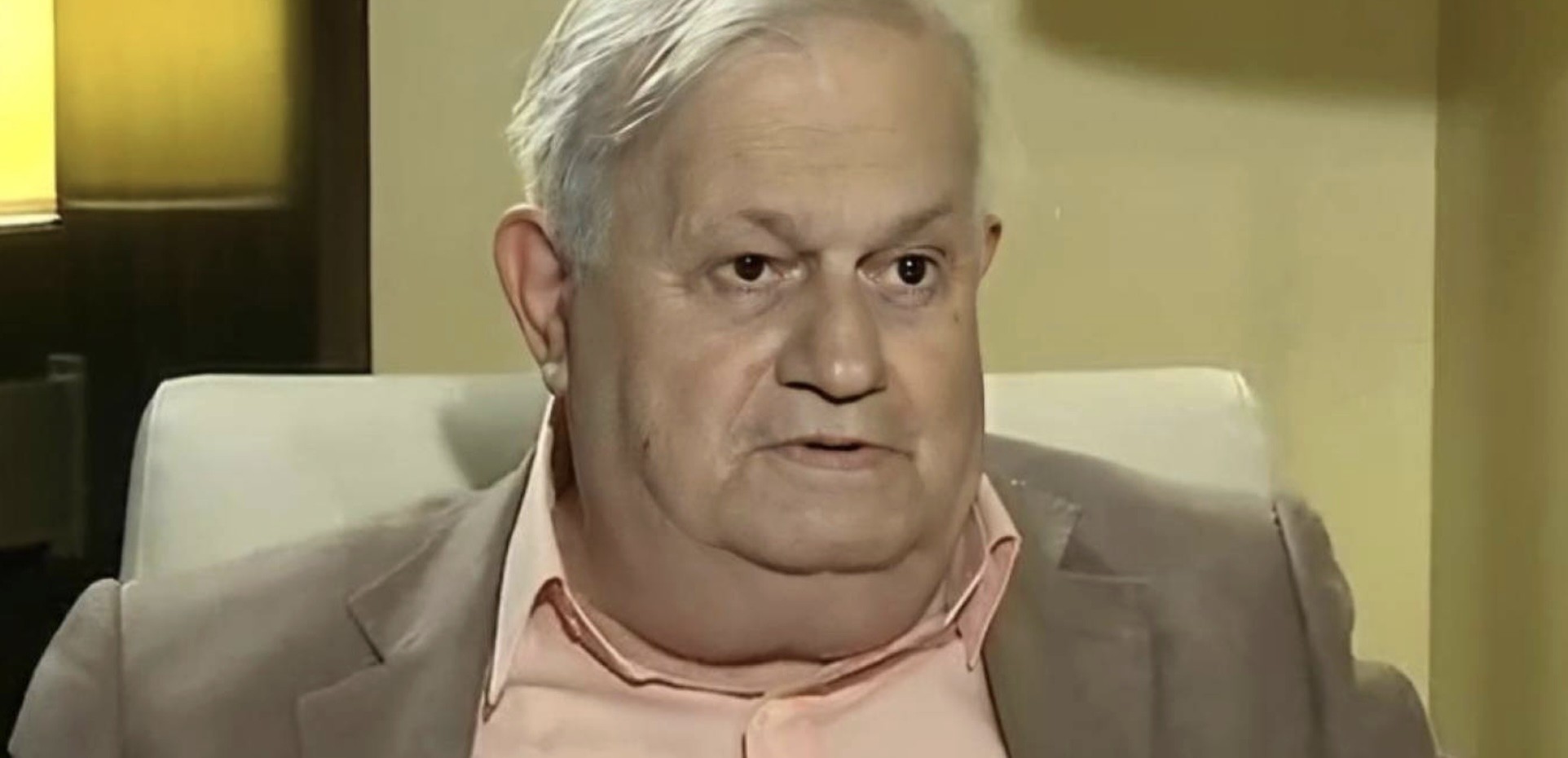 تحت الضوء (34) أنطوان غندور... مرحبا