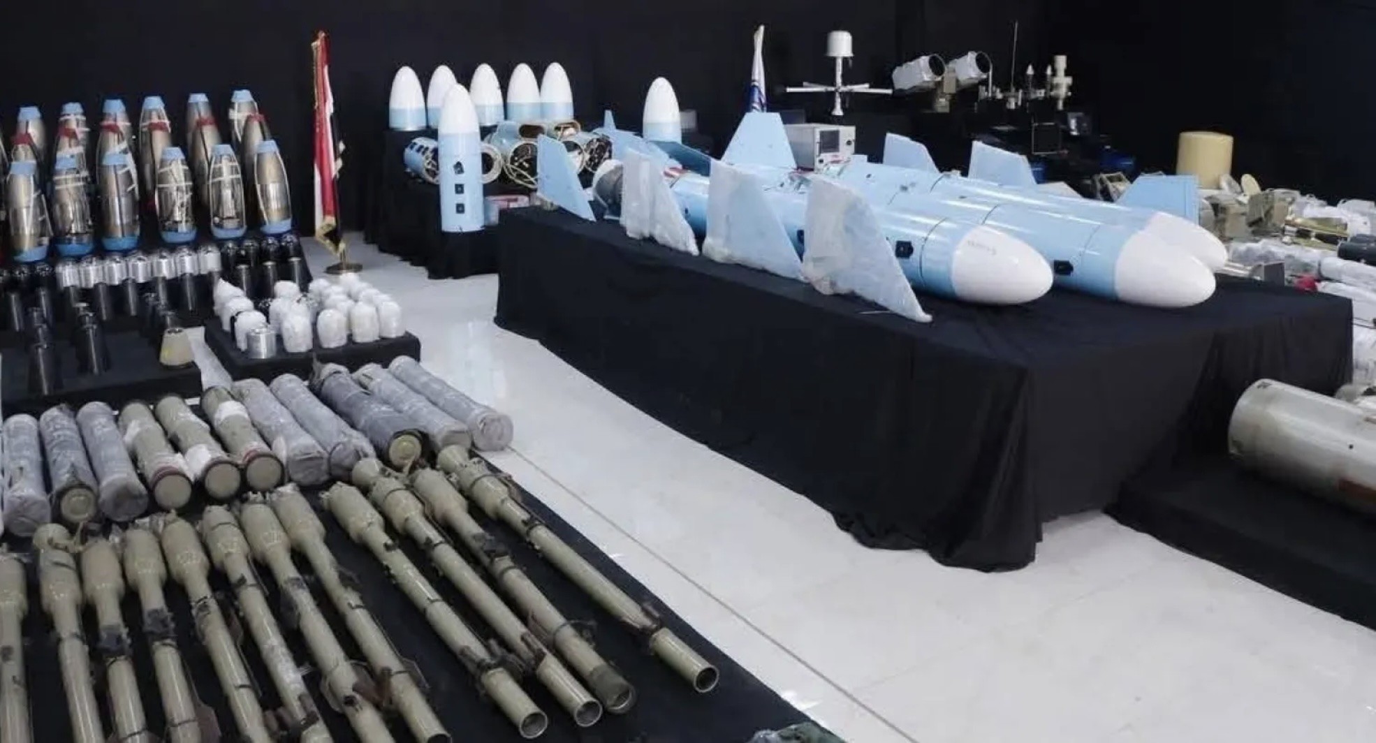 ميزانية دفاعية ضخمة في اسرائيل وتهريب السلاح الايراني بالسيارات  الى حزب الله